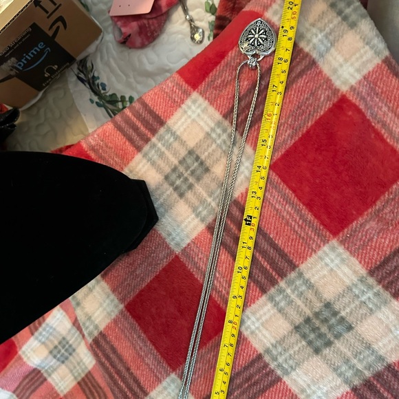 Brighton Floral Heart Locket - Picture 7 of 7